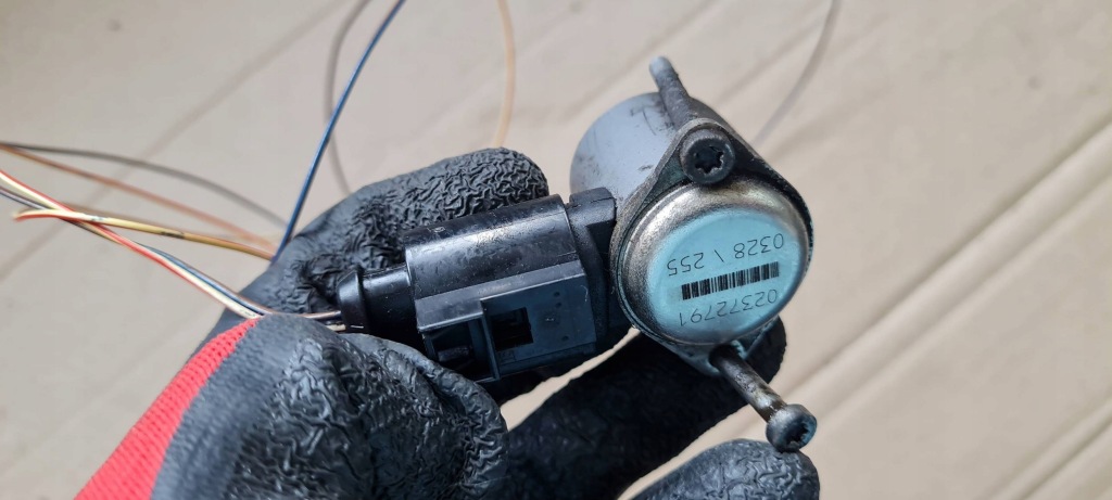 A6 c6 рестайлінг  датчик рейки рульового управління редуктор 02372791 a4 b7 b8 a5 q7 4l Ціна