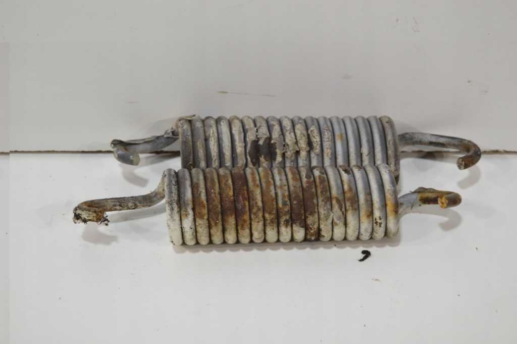 фото №1, Mercedes w126 пружина пружини капот