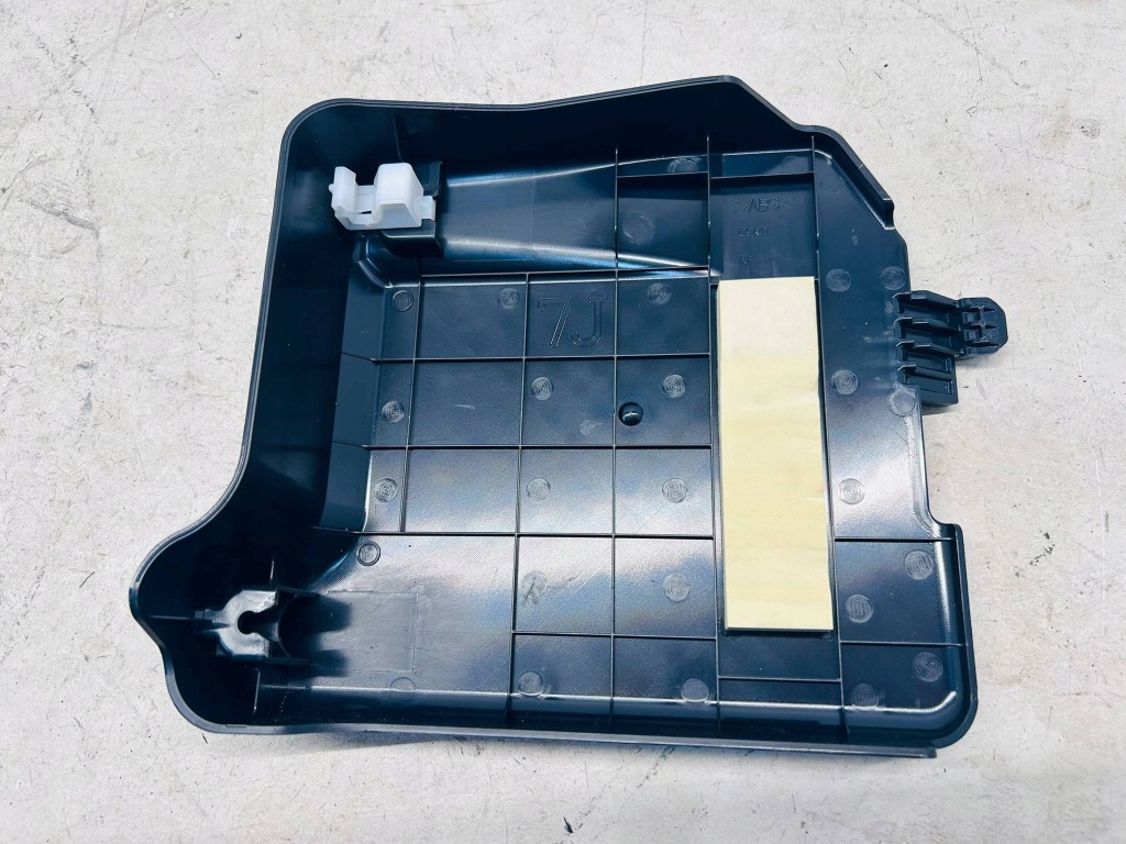 Corolla cross захист корпус модуля блок керування підсилювача jbl Недорого