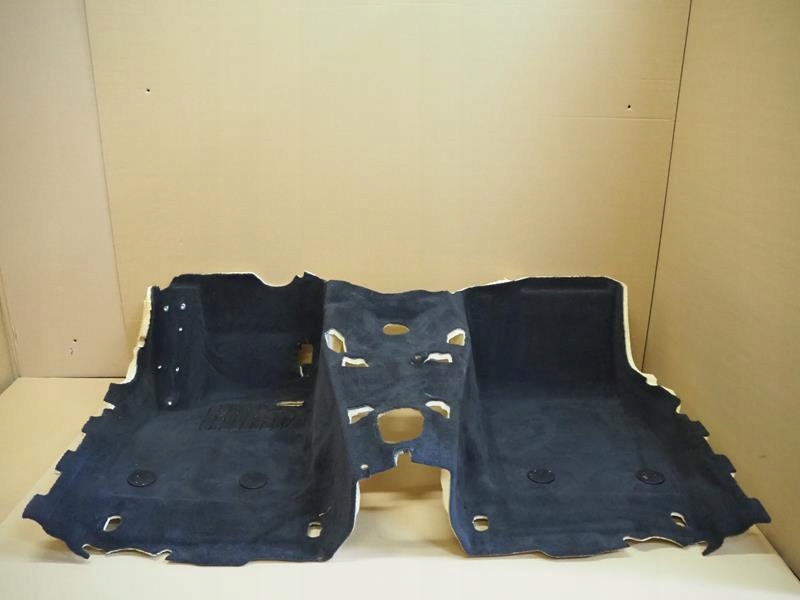 фото №1, Коврик обшивка перед bmw f31