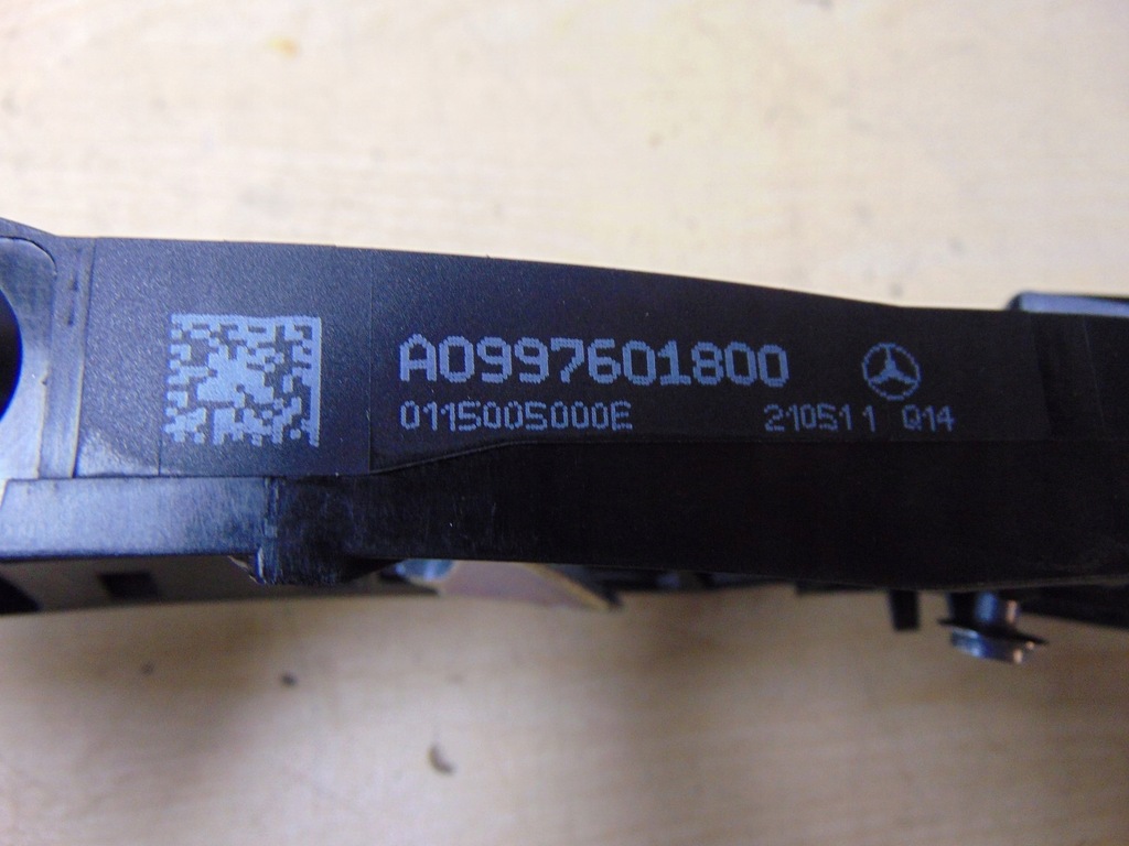 фото №15, Кронштейн кронштейн ручка правий задня mercedes w205