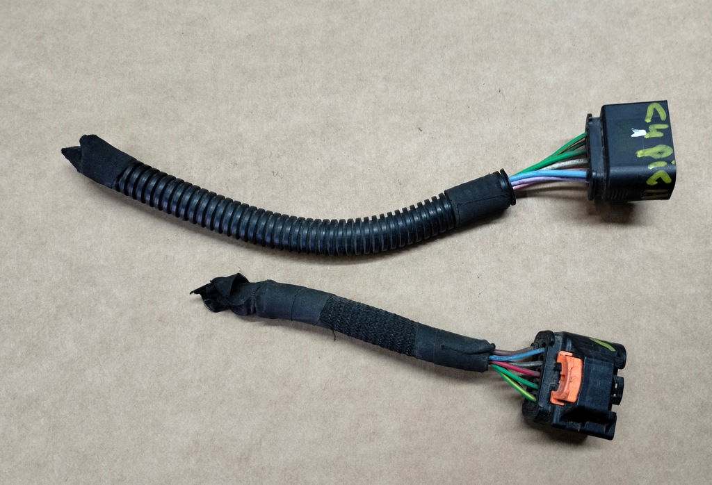 фото №1, Citroen c4 picasso ii штекер лампы перед 7 pin