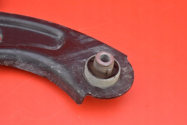 фото №4, Рычаг правый перед peugeot 308 2 ii 1.2 thp 21r
