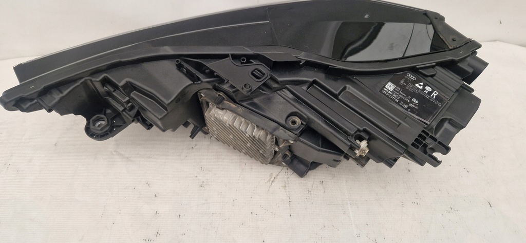 фото №10, Audi a6 c8 4k full led лампа передняя правая комплектная