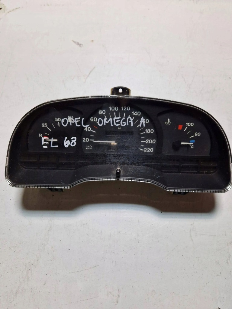 фото №1, Opel astra f - счетчик