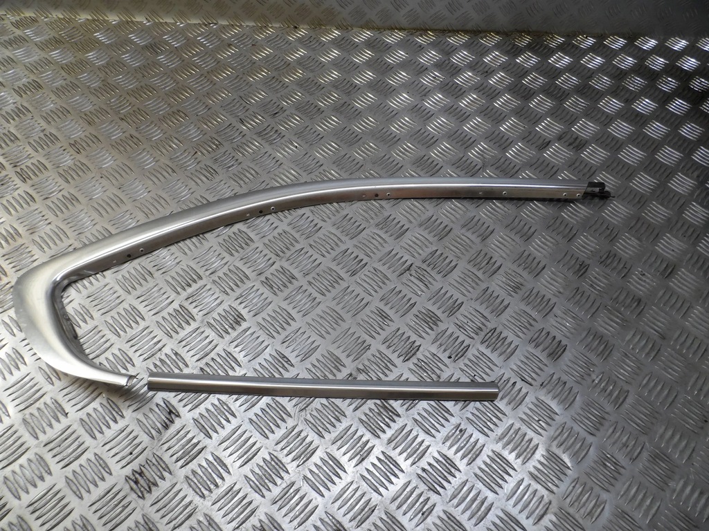 фото №1, Хром стекло правый задняя bmw 3 f31