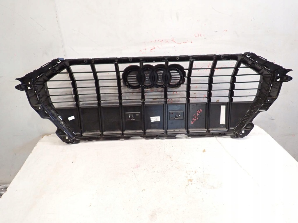 фото №4, Решётка радиатора audi q3 ii 2018- 83a853651