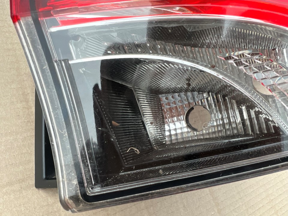 фото №2, Toyota fortuner ii лампа права задня задня