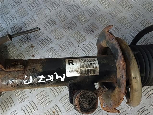 фото №5, Suzuki swift mk7 1.2b амортизаторна стійка правий поворотний кулак