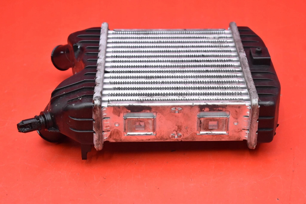 Радіатор інтеркулер smart fortwo 0.8 cdi 41 km 98-02 Недорого