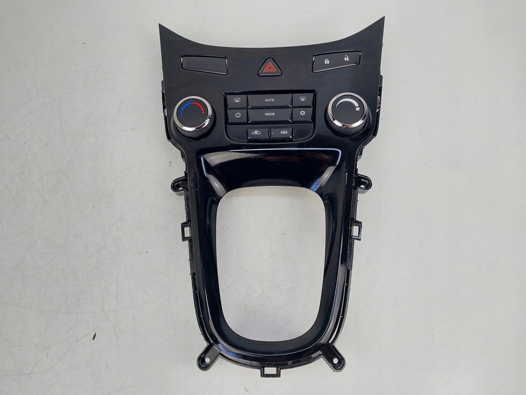 фото №1, Панель кондиціонера обдув рамка 3870578 chevrolet orlando