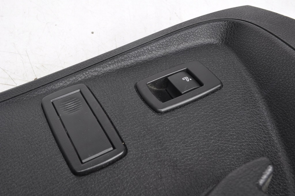 фото №7, Bmw 2 f46 gran tourer обшивка багажника правый