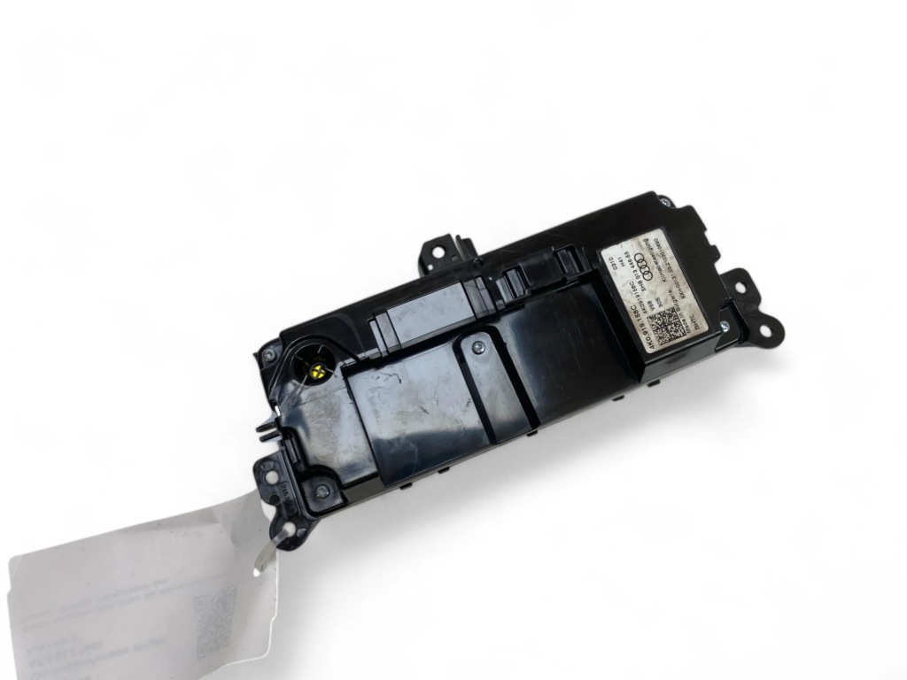 фото №12, Audi e-tron 2021 панель кондиціонера