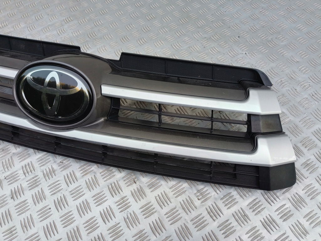 Toyota highlander 2017-2019 решётка радиатора решётка  перед значок под радар америка Оригинал