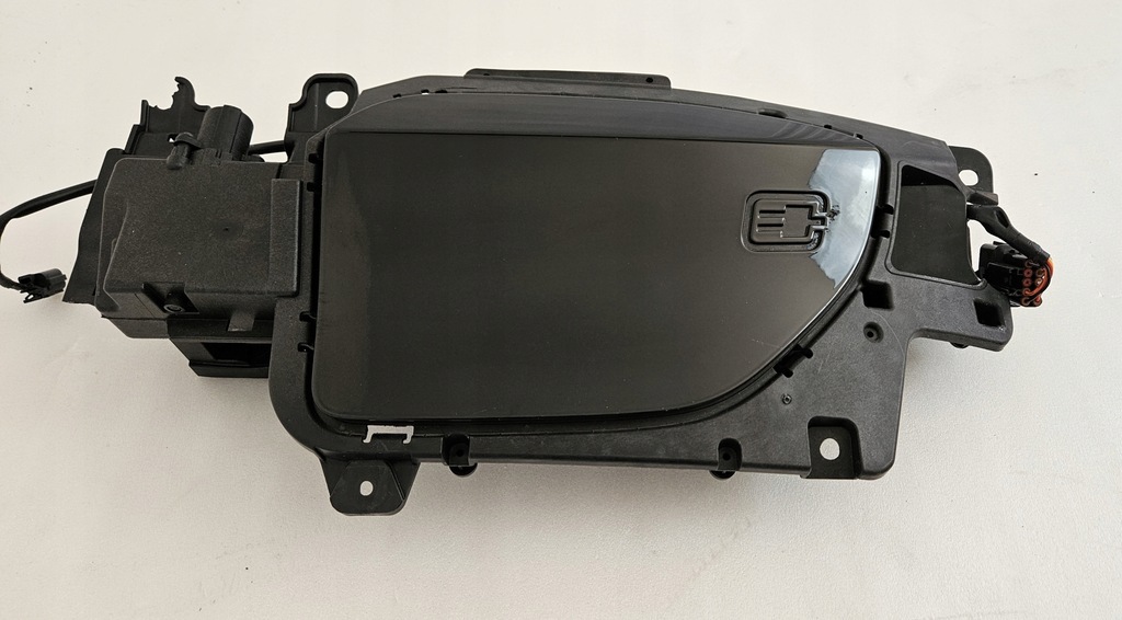 фото №9, Разъём зарядки крышка hyundai kona electric