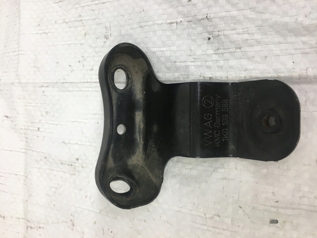 фото №7, Vw caddy scirocco кронштейн лапи коробки 1k0199588