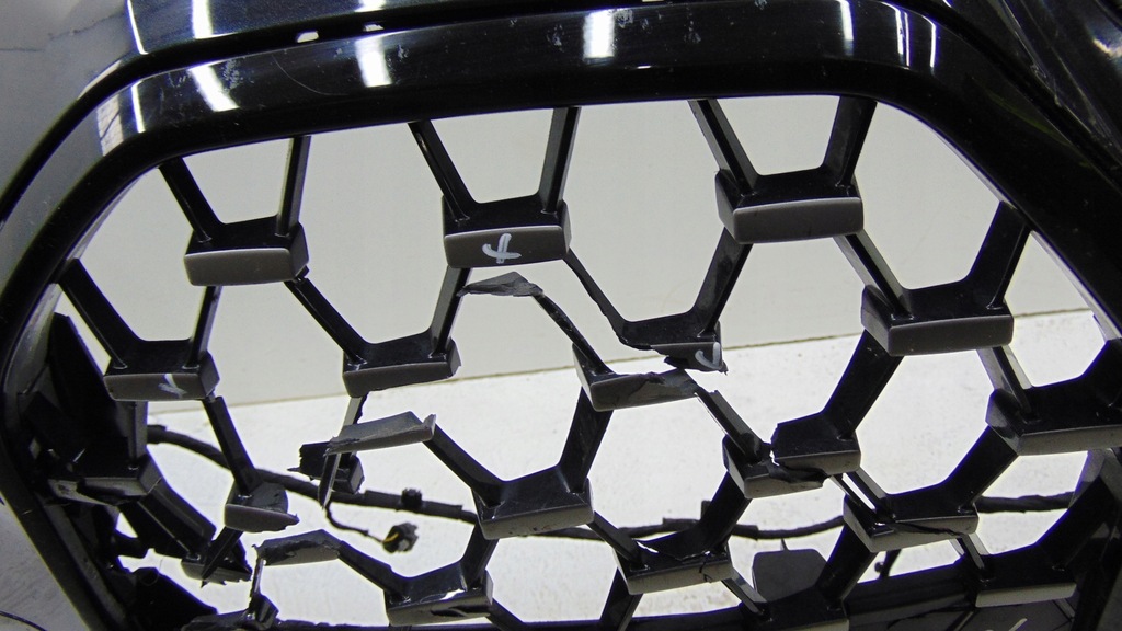 фото №8, Бампер передній bmw 4 g22 g23 g26 m-pakiet ґрати