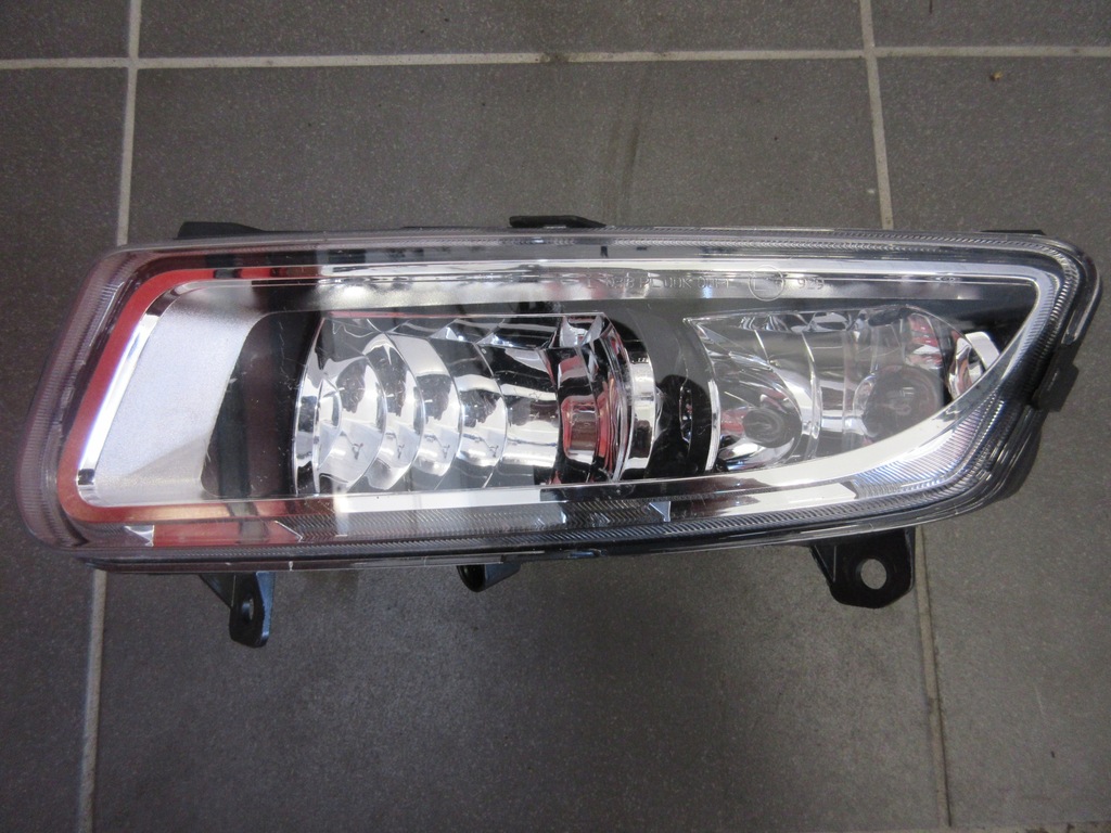 фото №1, Протитуманна фара лівий лампа протитуманна vw jetta