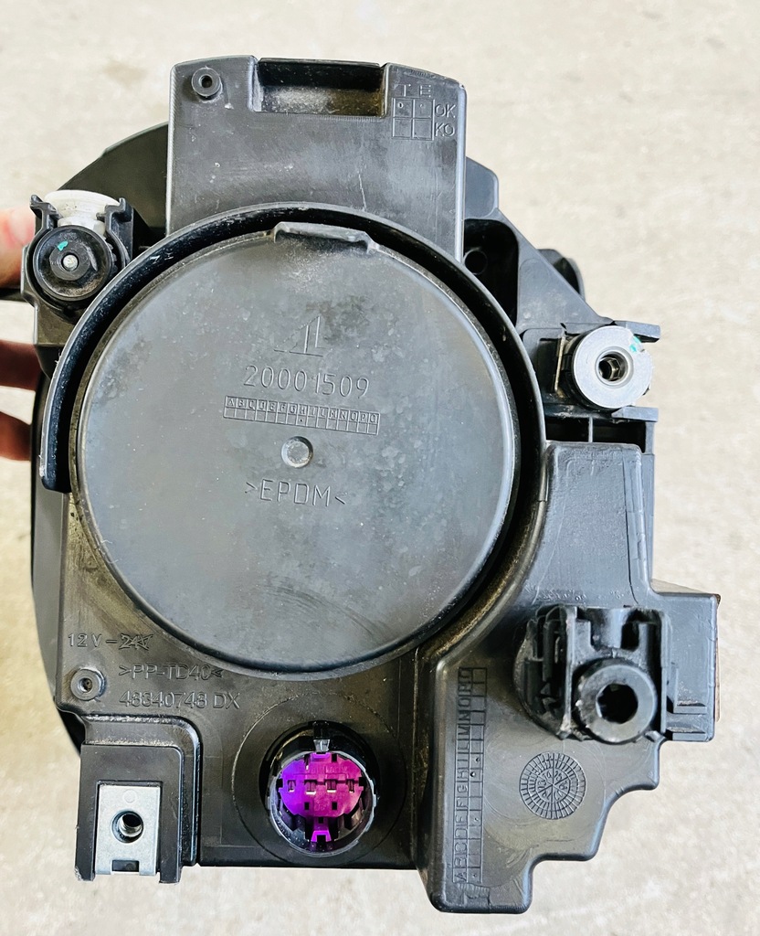 фото №5, Jeep renegade лампа передняя правая 0051953106