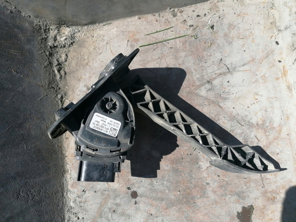 фото №1, Педаль газа потенциометр ford transit mk7 rwd