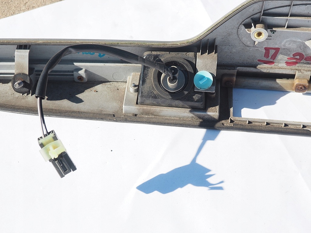 фото №5, Sportage ii молдинг накладка podświetleniey кришки задня