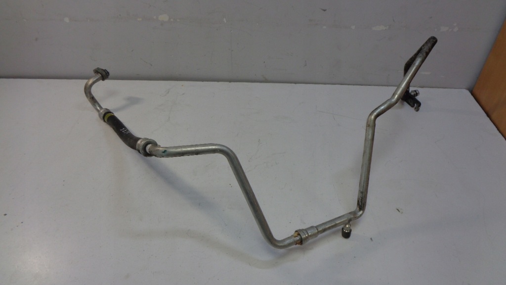 фото №1, Toyota auris ii 1.8h трубка шланг кондиционера