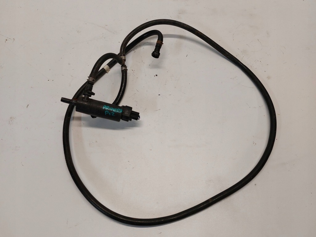 фото №5, Nissan primera p12 помпа розпилювача + дроти омивача лампа