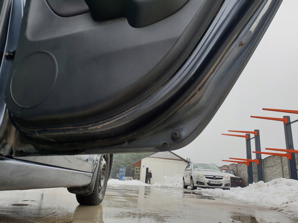 фото №7, Honda accord vii 7 двері праве задні kombi nh658p