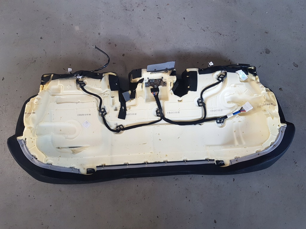 фото №8, Заднее сиденье сиденье спинка с подогревом кожаный - kia sportage v 5 21-