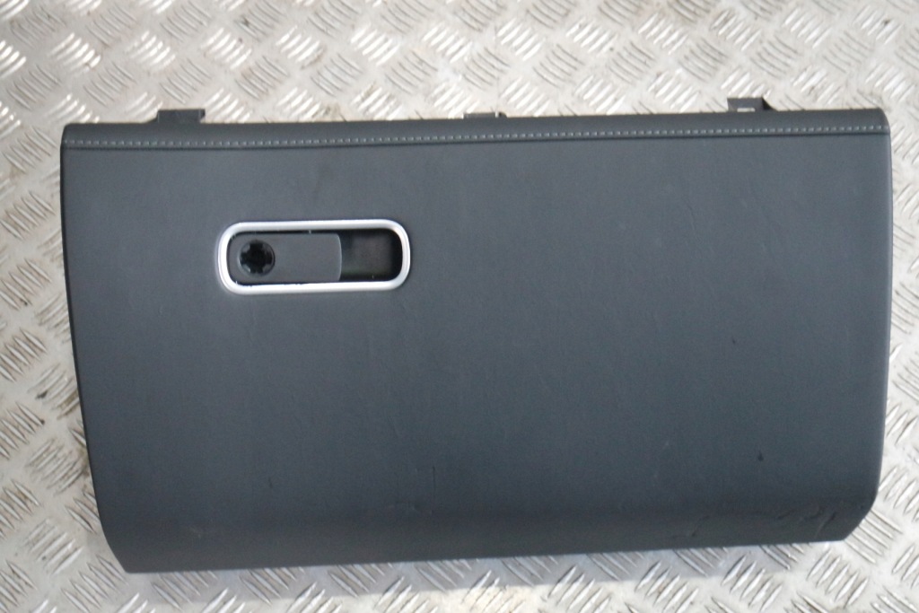 фото №1, Бардачок пасажира nappa mercedes w167 a1676802404