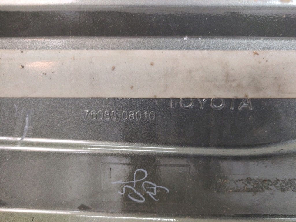 фото №7, Спойлер крышки задняя toyota sienna 3 2011 76085-08010