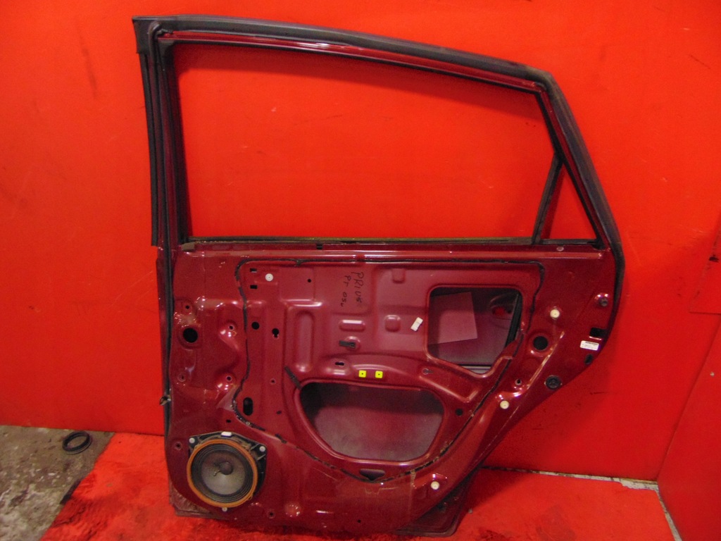 фото №13, Toyota prius 2 ii w20 дверь правое задняя задние 3q3