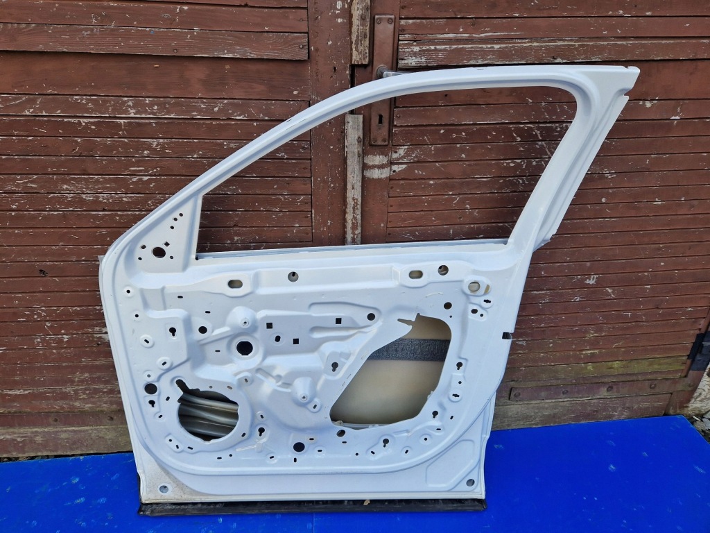 фото №2, Дверь правое передние peugeot 2008 ii 2019r-