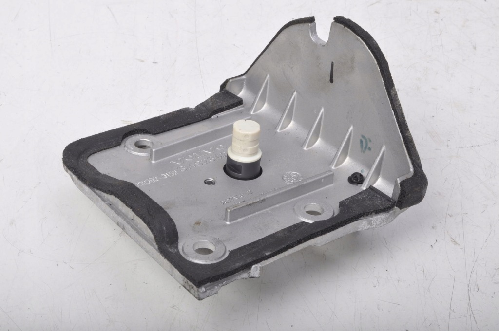 фото №1, Volvo xc90 ii 2.0 t8 кронштейн кронштейн 31492642 19r