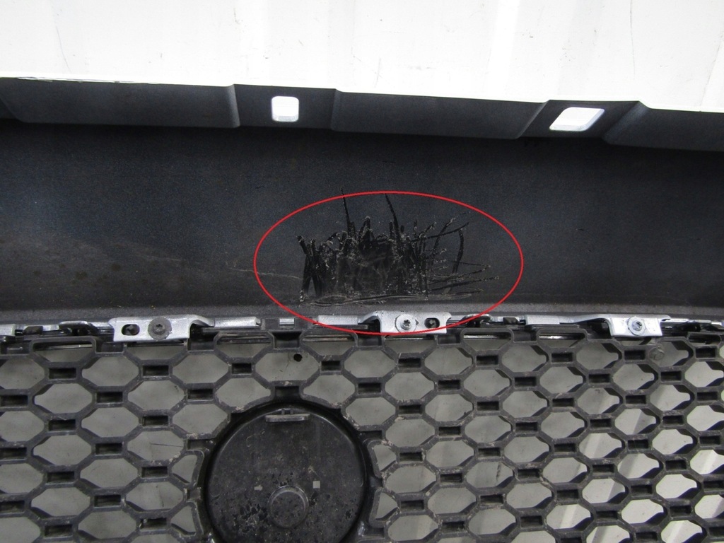 фото №9, Бампер перед передній jaguar xe 15-