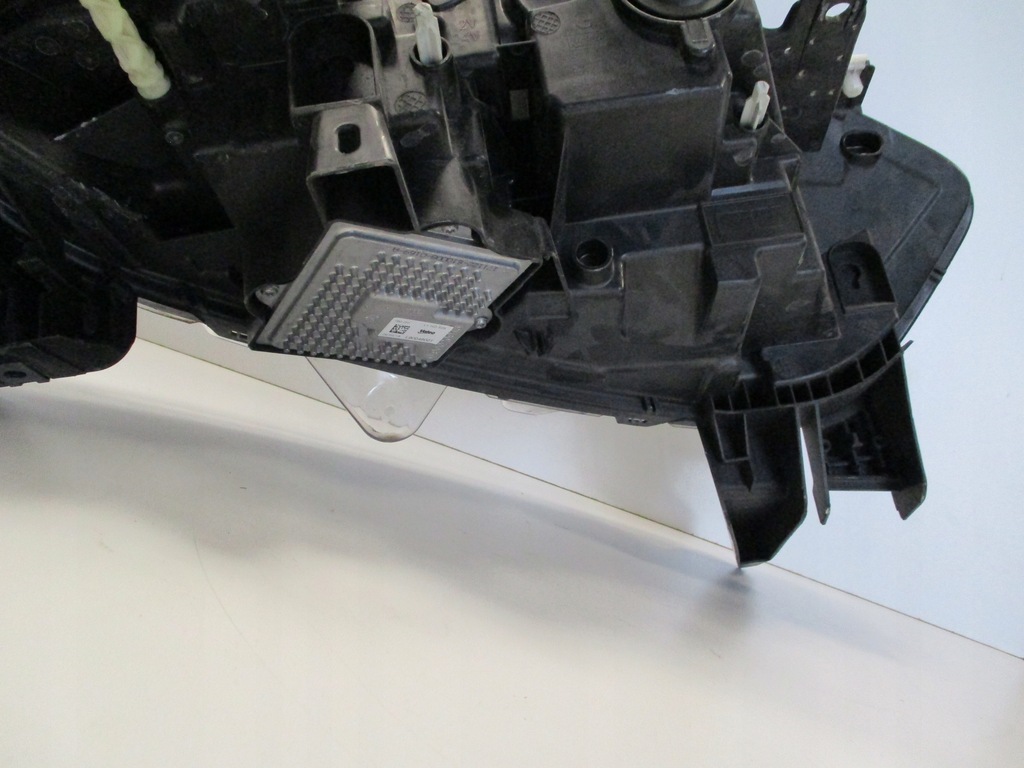 фото №15, Лампа full led renault espace левая