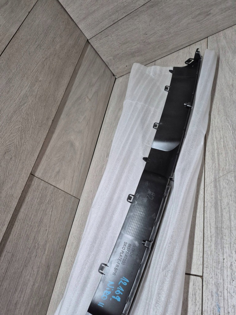 фото №10, 12169. kia niro ii молдинг накладка-спойлер бампер перед 86577at000