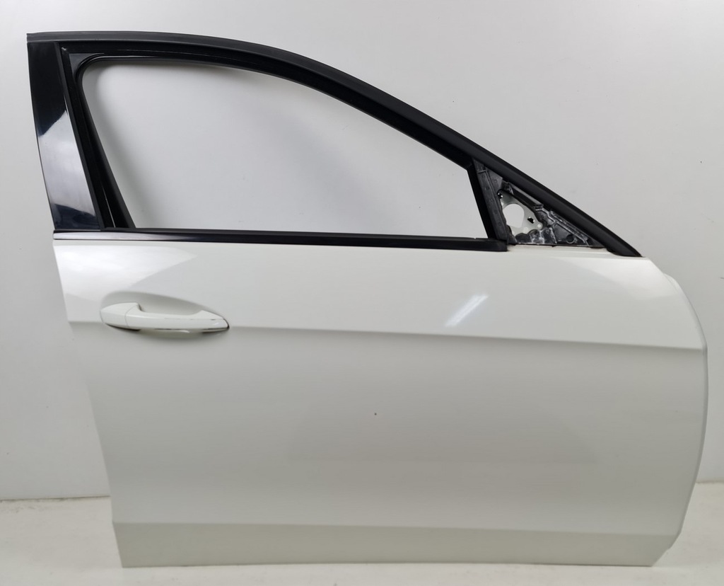 фото №1, Двері правий перед 650 mercedes w212