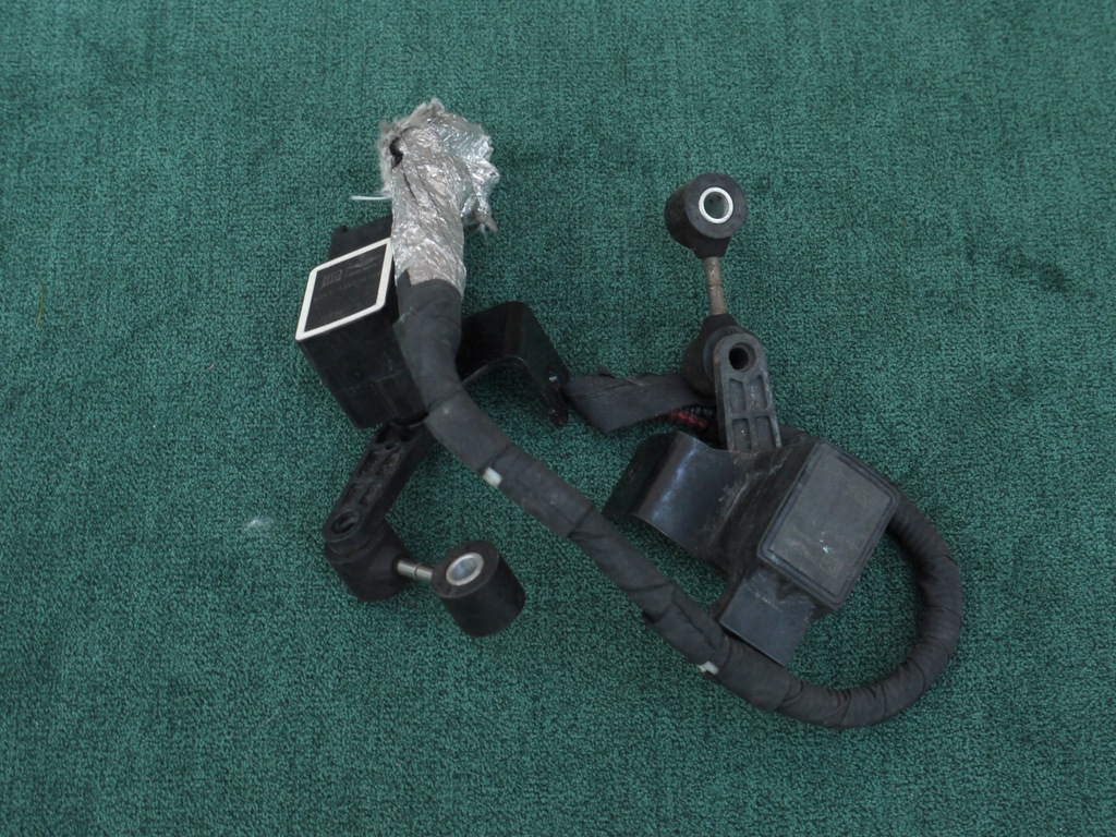 фото №1, Aston martin 4g43-37-10030