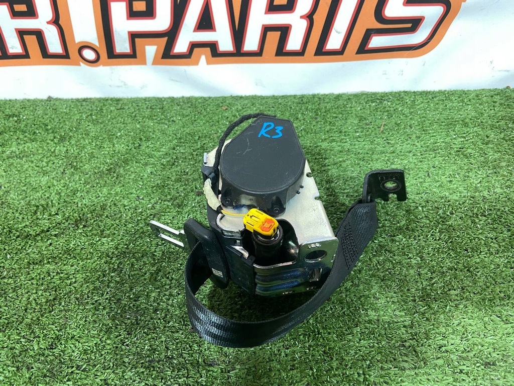 фото №10, Pas задний левый правый velar amj8a-2611b68-ab8pvj