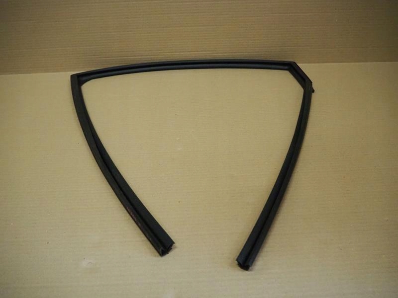 фото №2, Прокладка стекло дверь левый задняя renault koleos ii