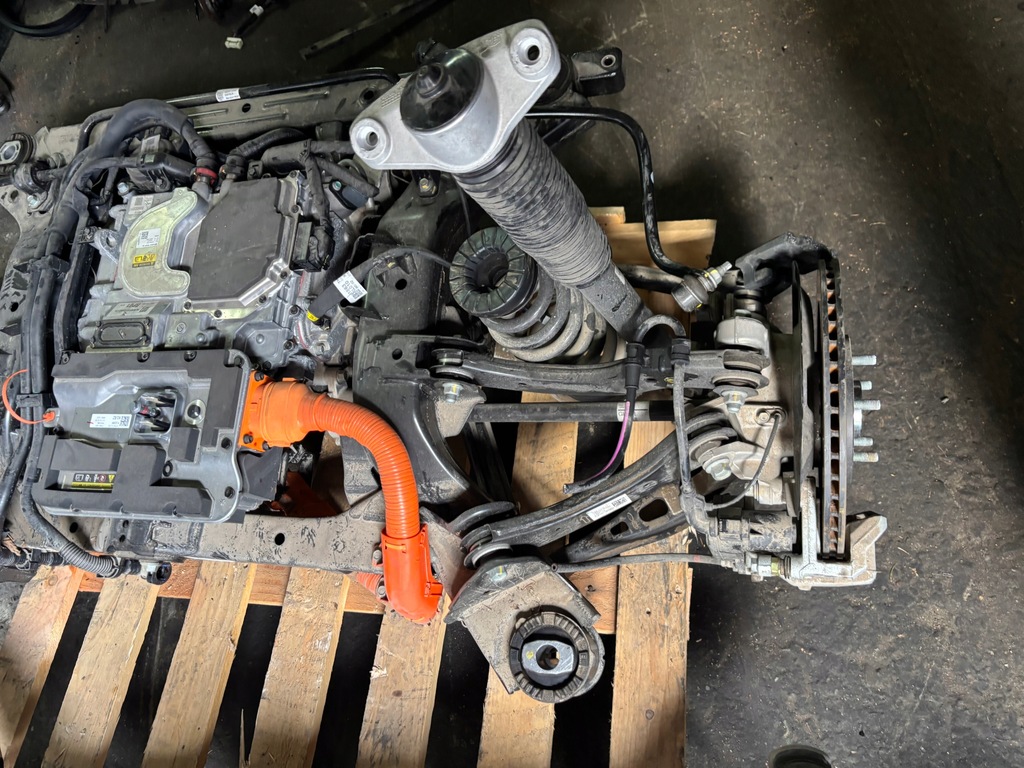 фото №6, Hyundai ioniq 6 vi подрамник подрамник задняя рычаги поворотный кулак задняя двигатель