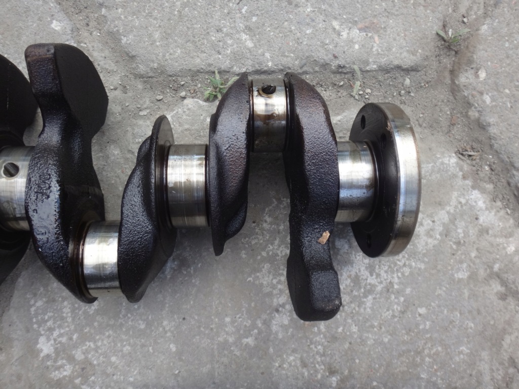 Wał колінчастий mini r56 1.4 1 n12b14a 1534733 Недорого