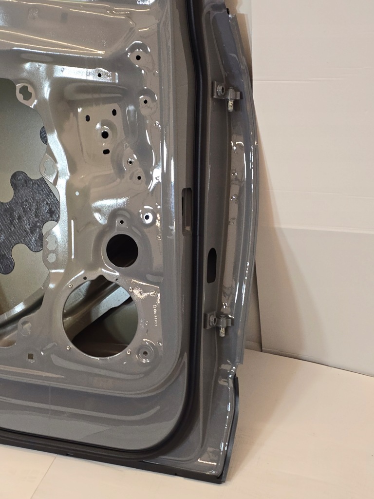 Vw id4 id.4 двері ліва задній 11a833311 la7c moonstone grey szary Доставка