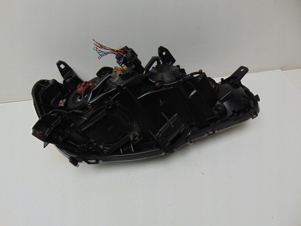 фото №13, Лампа левая перед mitsubishi lancer viii europa ładna демонтаж