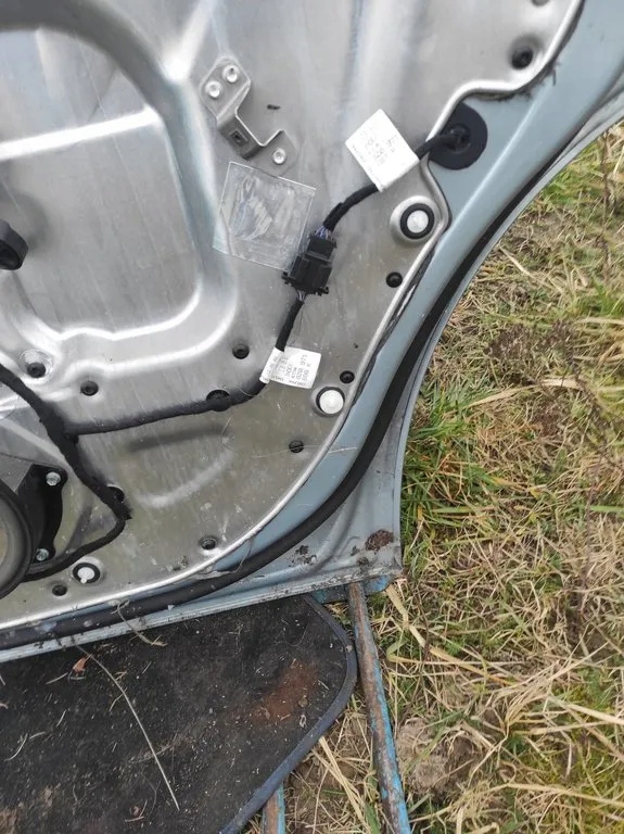 фото №7, Audi a2 2003 задня сторона права двері