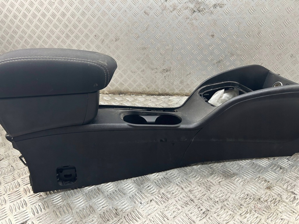 фото №7, Тунель середній підлокітник fiat tipo europa