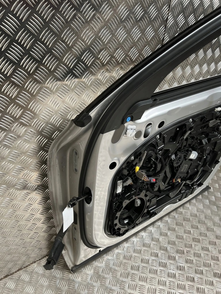 фото №15, Volvo xc60 2018 права сторона двері передні