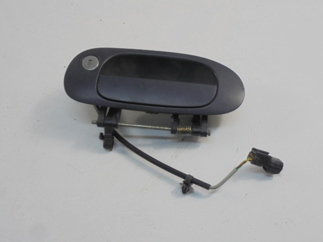 Mitsubishi space star 1 dg 98-02 замок ручка дверь наружная левая перед Киев