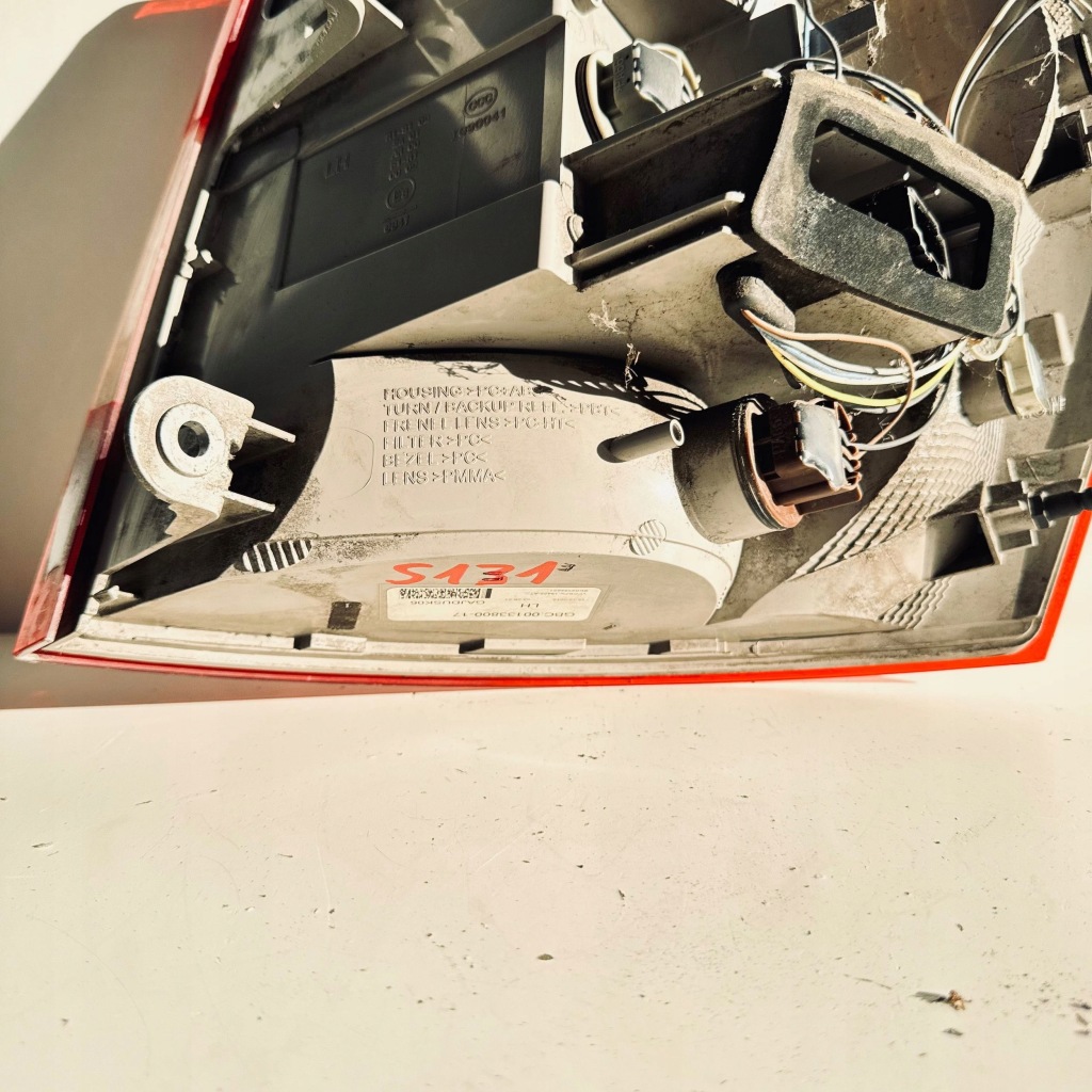 Фара левое  задняя левая задняя skoda octavia mk3 3 универсал led 5e9945095 с Разборки